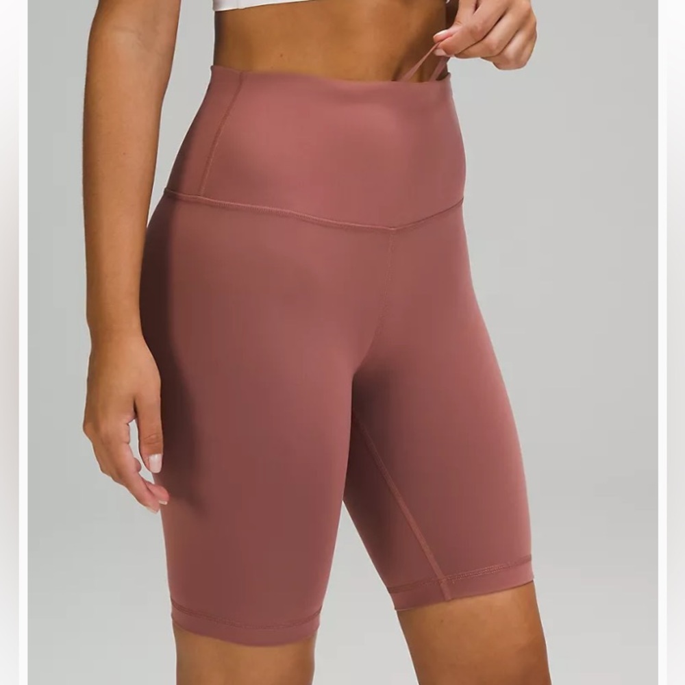 ✨lululemon✨spiced chair 6” biker shorts